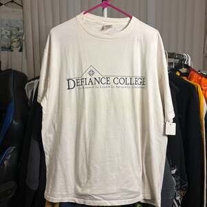 Vintage Defiance College shirt Size X-Large 90s